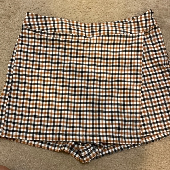 Rue21 Pants - PLAID SKORT